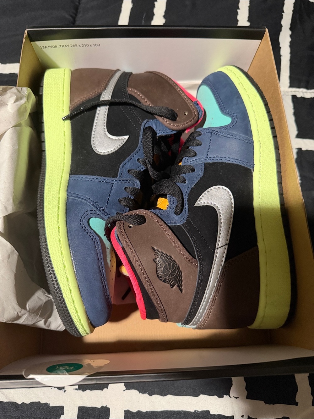 Nike Kids Multicolor High-Top Sneakers - Neon Green Sole, Navy, Brown